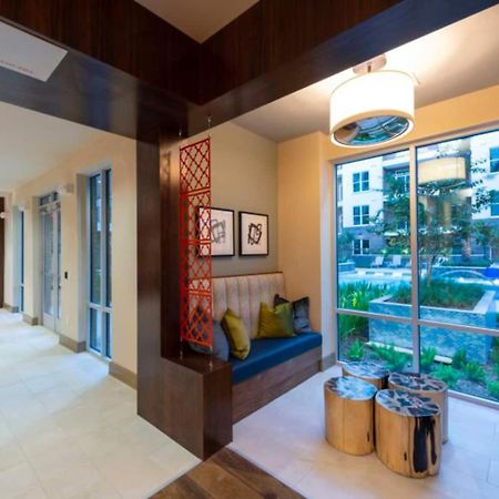 Downtown Apt Free Parking - Pool - Gym - Fully Kitchen ฮูสตัน ภายนอก รูปภาพ