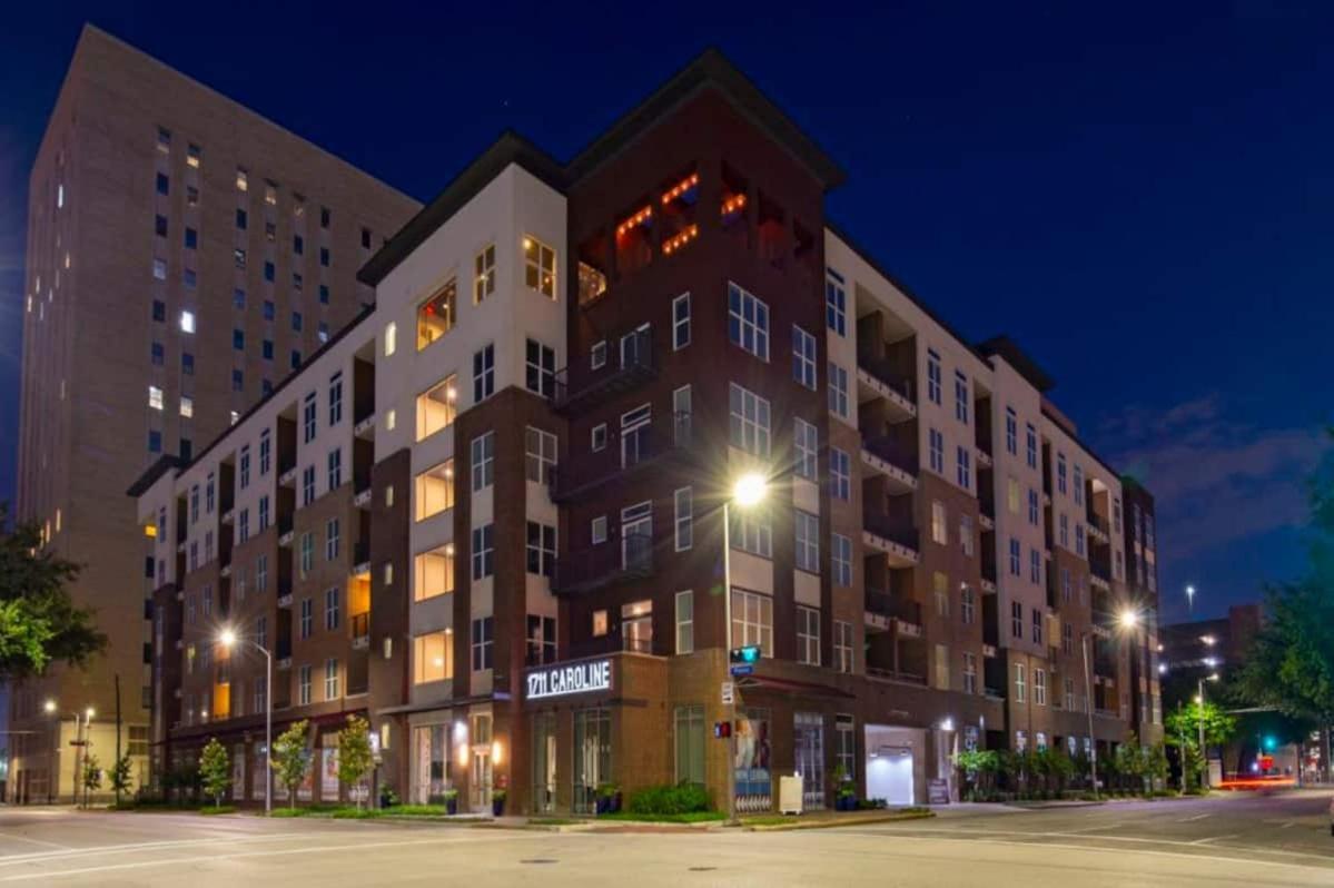 Downtown Apt Free Parking - Pool - Gym - Fully Kitchen ฮูสตัน ภายนอก รูปภาพ