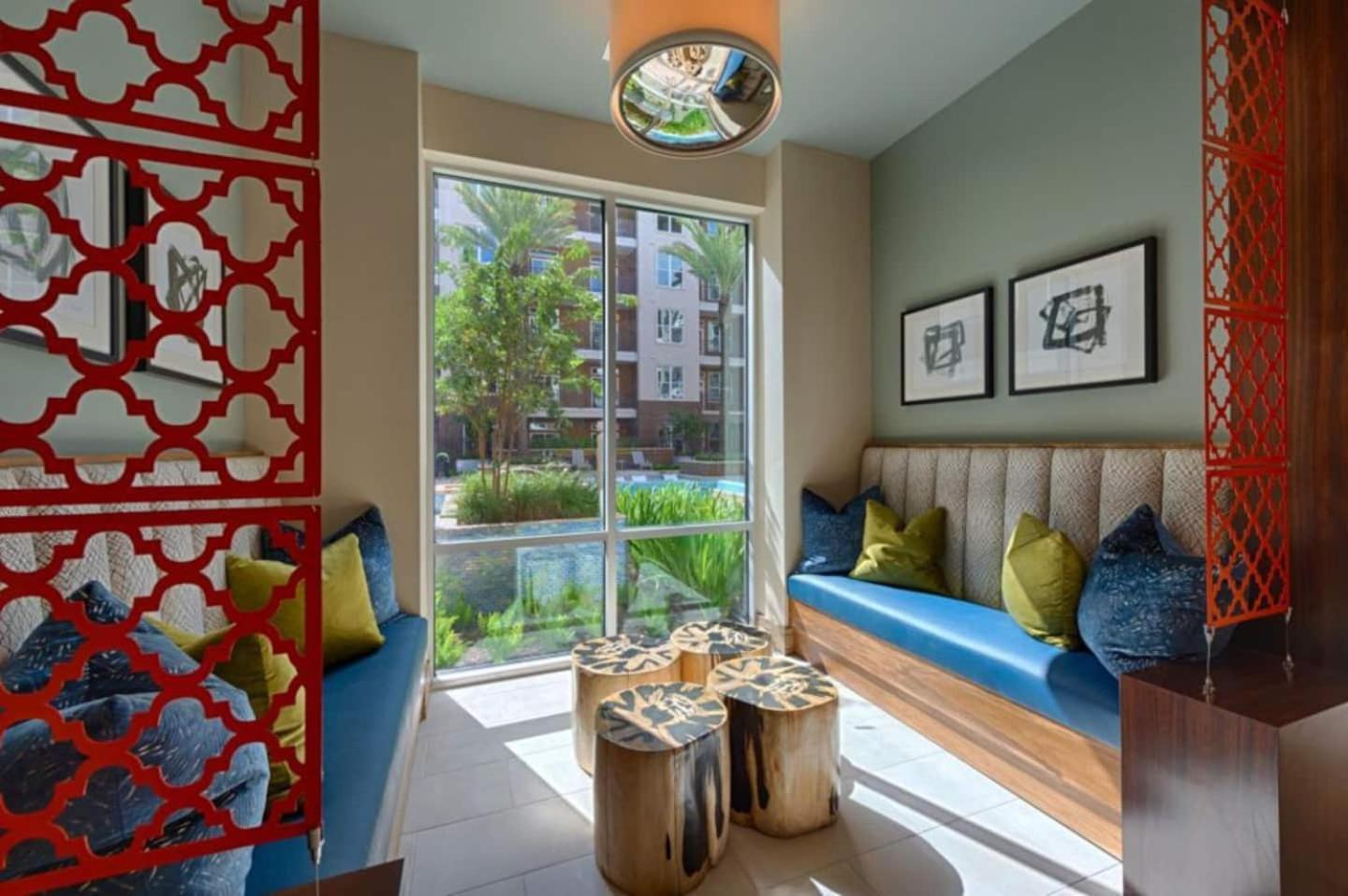 Downtown Apt Free Parking - Pool - Gym - Fully Kitchen ฮูสตัน ภายนอก รูปภาพ